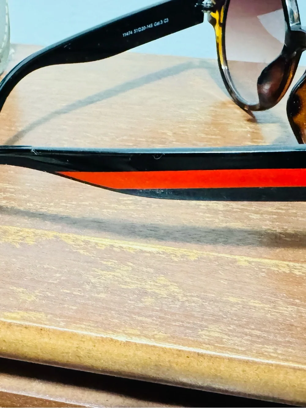 Gucci Tortoiseshell Round Women's Sunglasses with Brown Lenses